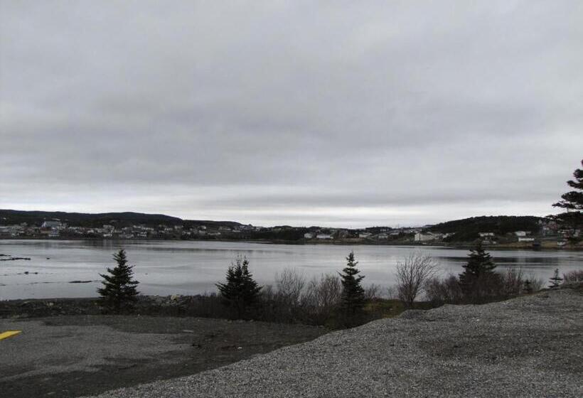 Grenfell Heritage Hotel & Suites