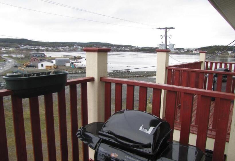 Grenfell Heritage Hotel & Suites