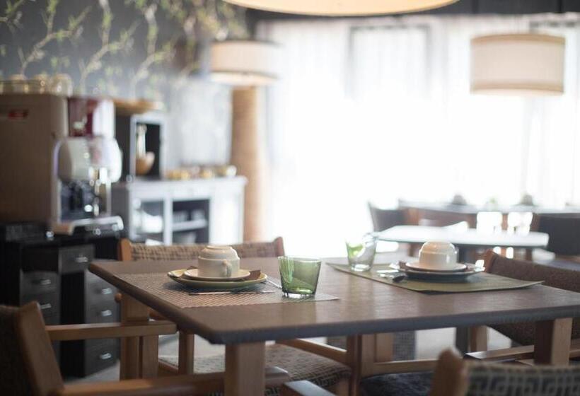 Отель La Casona De Llerices