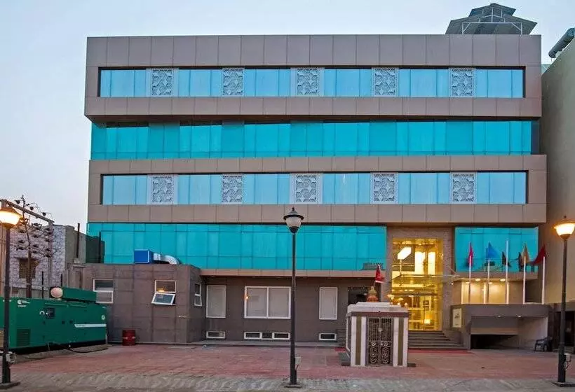 ホテル Manek Svasti Inn