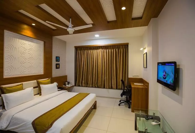ホテル Manek Svasti Inn