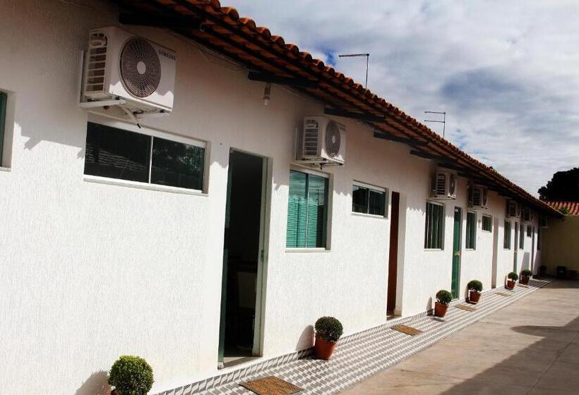 בית מלון כפרי New