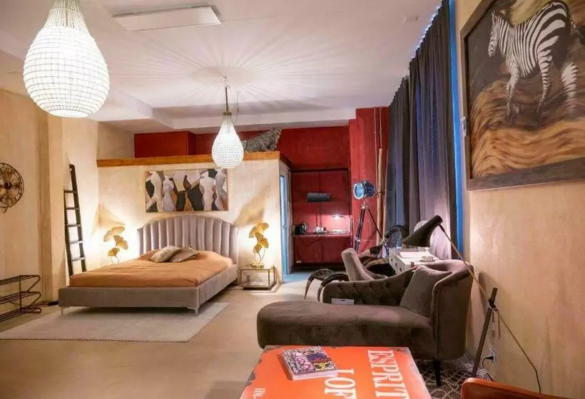 ホテル No1 Art B&b