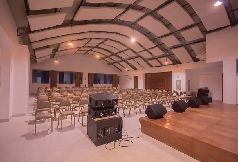 Hotelli Qallwa Pucallpa