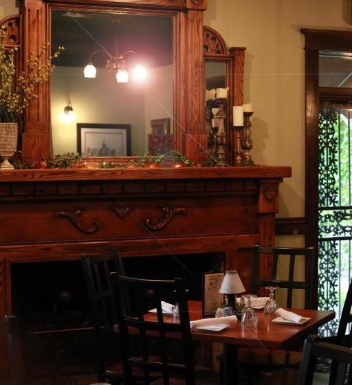 Отель The Winter Inn