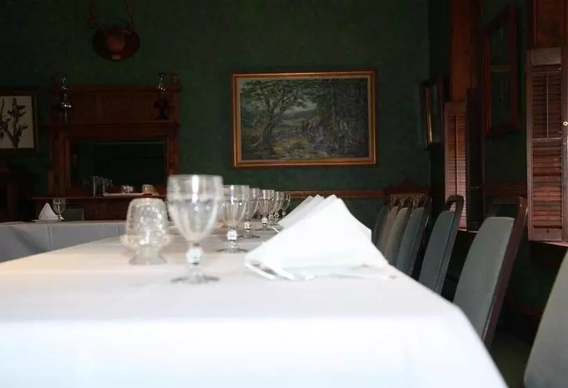 ホテル The Winter Inn
