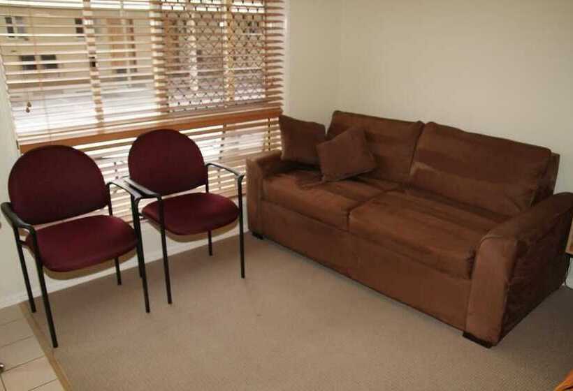 Мотель Country Roads Motor Inn Gayndah