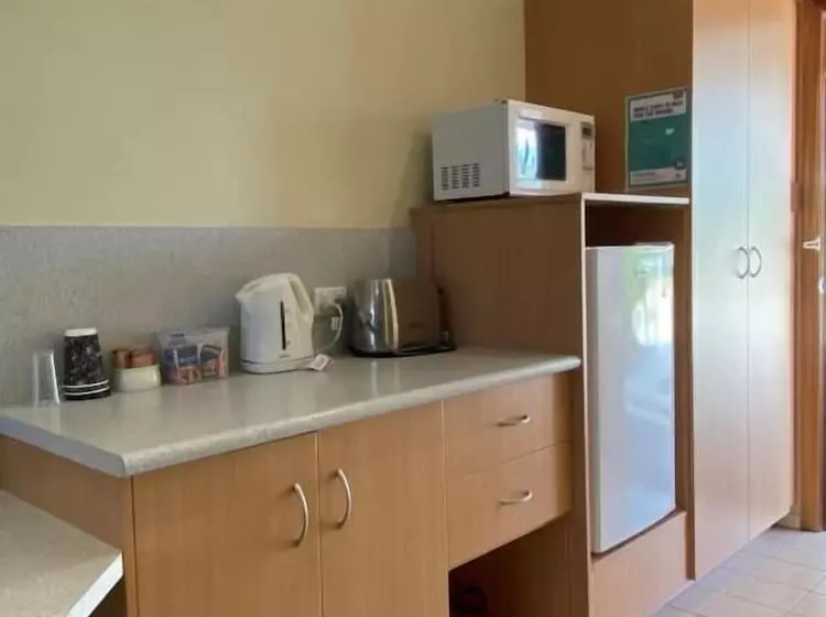 モーテル Country Roads Motor Inn Gayndah