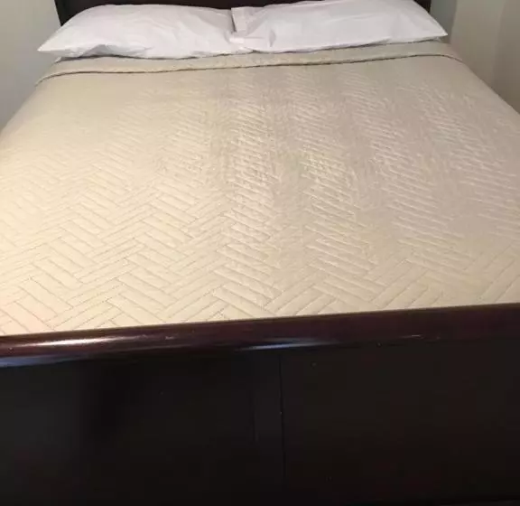モーテル Misquamicut Beach Front Inn