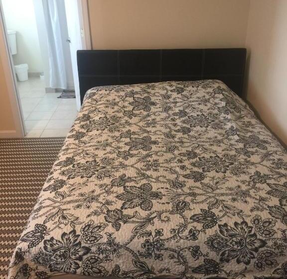 Motel Misquamicut Beach Front Inn