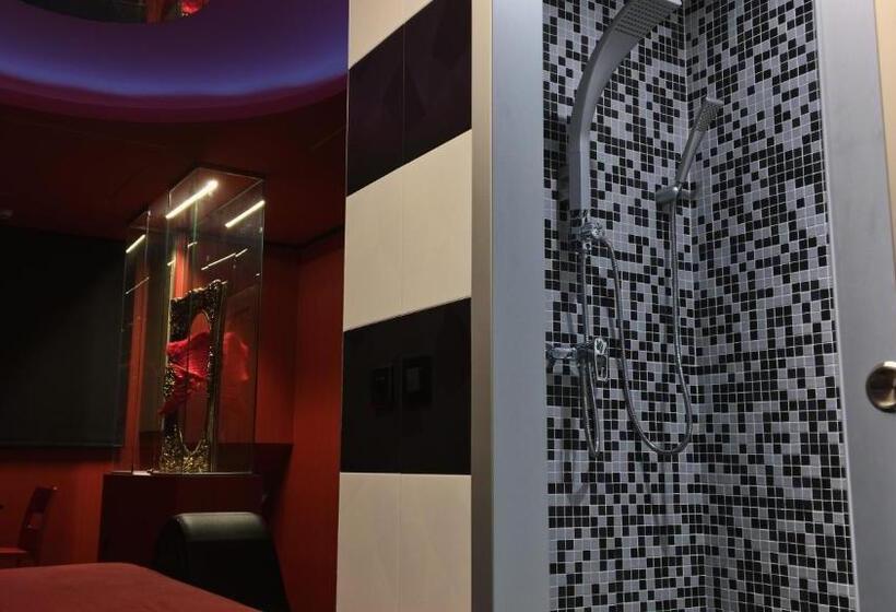 Motel Venus Madrid Norte