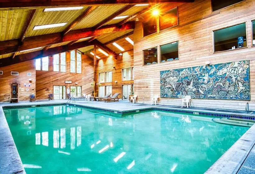 Ocean Crest Resort