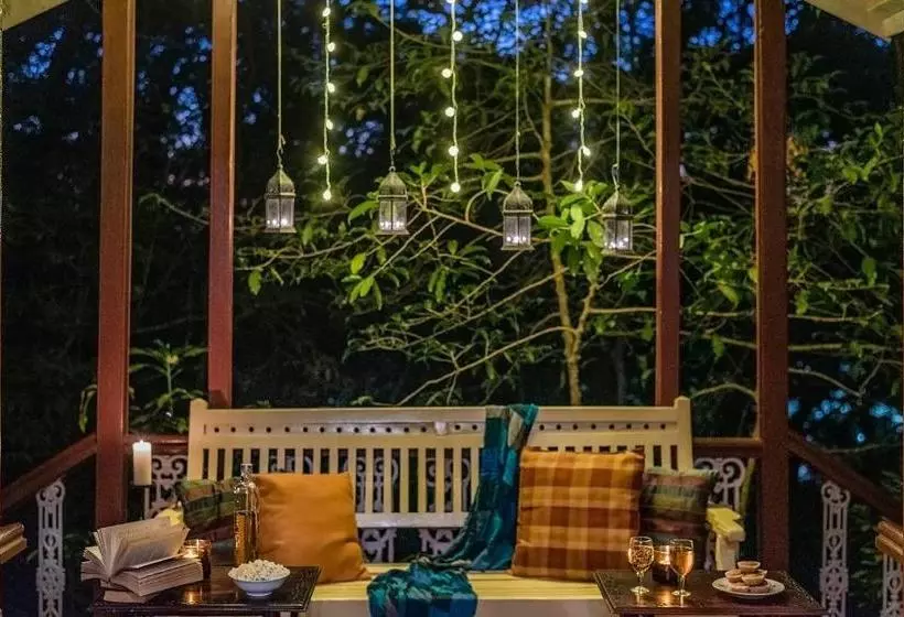Saffronstays Parsi Manor, Matheran