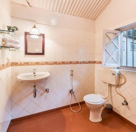 Saffronstays Parsi Manor, Matheran