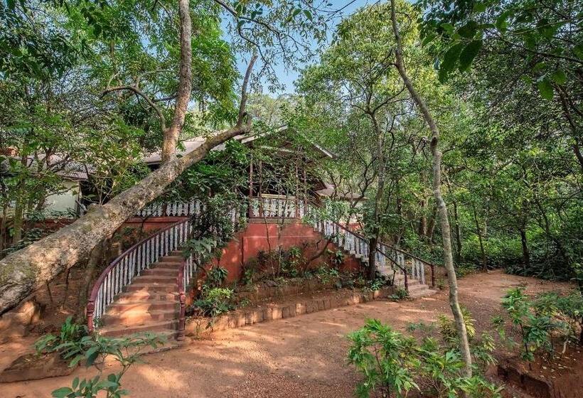 Saffronstays Parsi Manor, Matheran