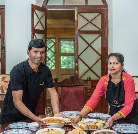 Saffronstays Parsi Manor, Matheran