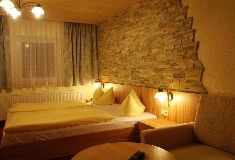 Wanderhotel Grüner Baum