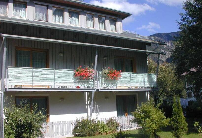 Wanderhotel Grüner Baum