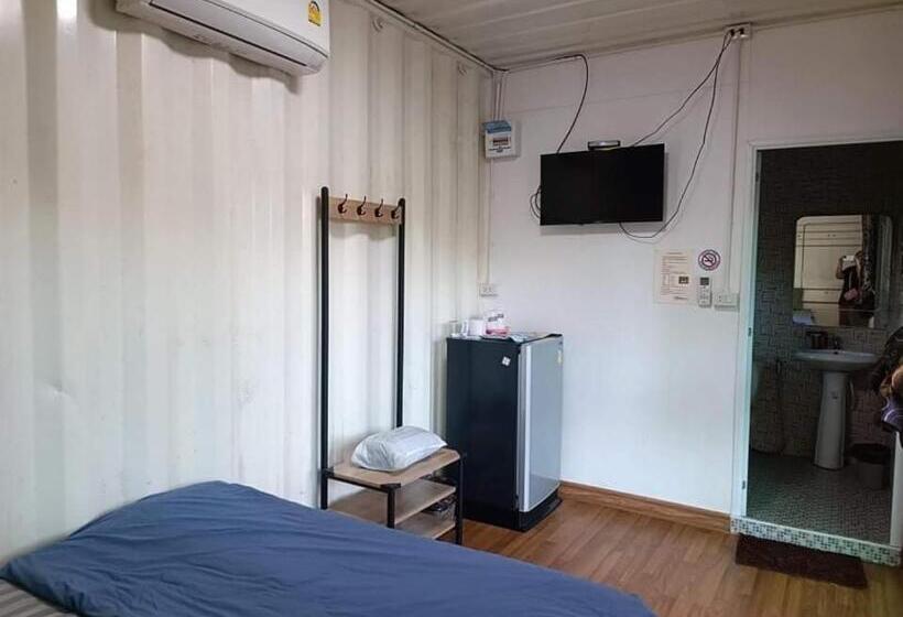 호스텔 หนึ่งหกแปดconnerแอดเขาใหญ่