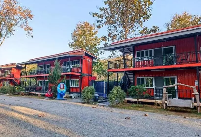 ユースホステル หนึ่งหกแปดconnerแอดเขาใหญ่