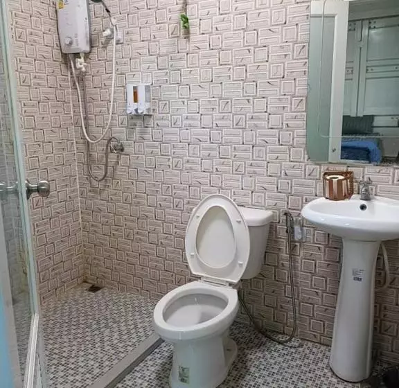 ユースホステル หนึ่งหกแปดconnerแอดเขาใหญ่