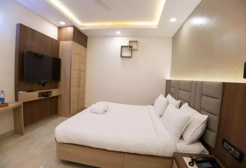 Baby Elite By Tio   The Indian Origin Hotels