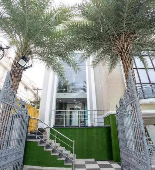 Baby Elite By Tio   The Indian Origin Hotels