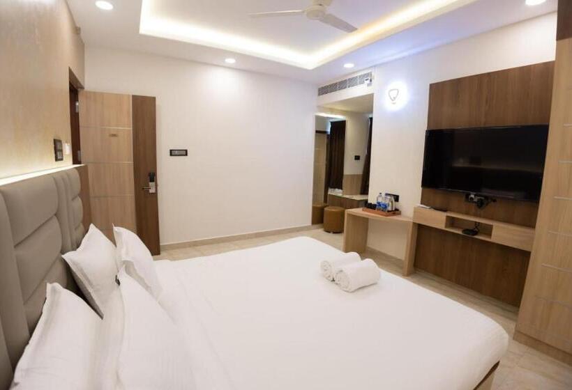 Baby Elite By Tio   The Indian Origin Hotels