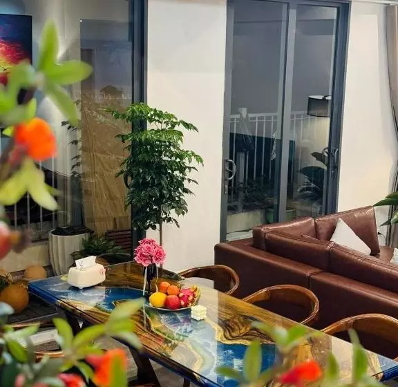 Chung Cư 2 Phòng Ngủ đầy đủ Tiện ích   Bể Bơi Miễn Phí   Trung Tâm Bãi Cháy
