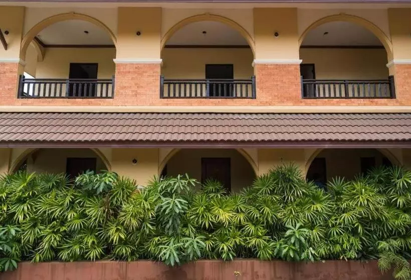 Hotelli Baan Lanna Chiangrai