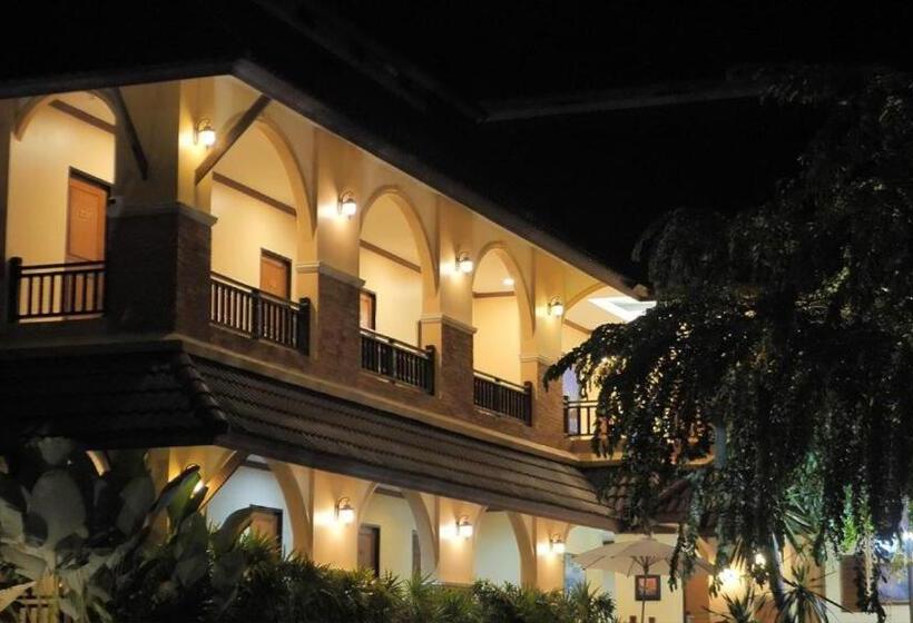 Hotel Baan Lanna Chiangrai