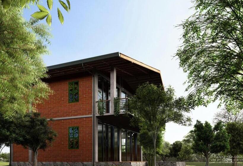 בית מלון כפרי Bushlark Lake Lodge