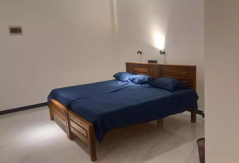 Hotelli Elil Thankagam