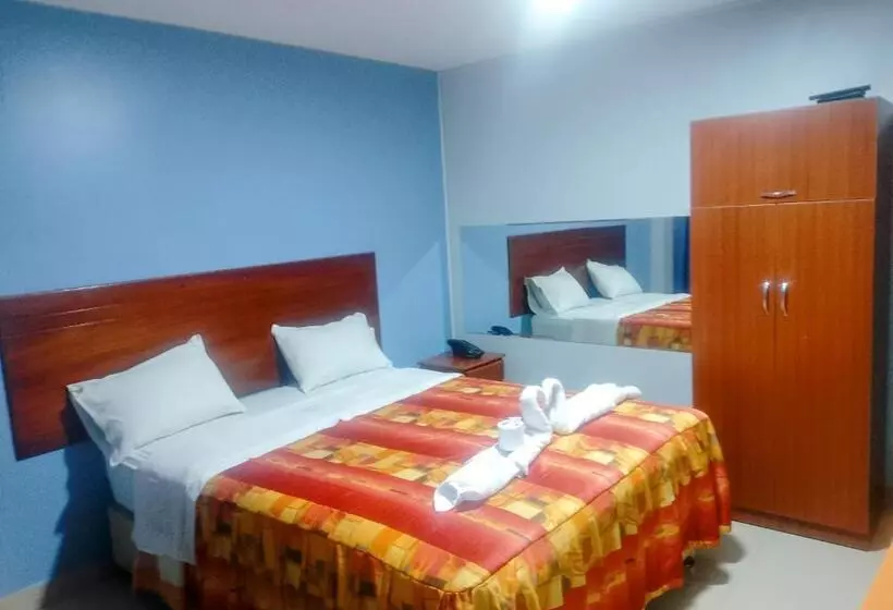 هتل Hostal Sinaloa Inn
