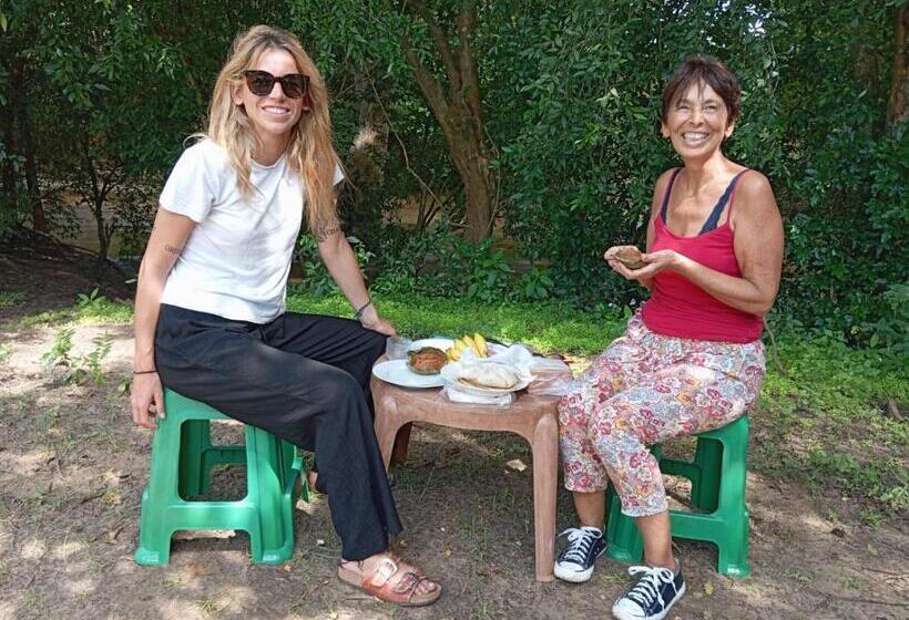 فندق Traget Safari Home Stay