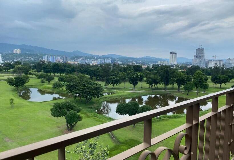 One Oasis Condotel By Dhebs