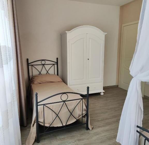 פנסיון Bussola