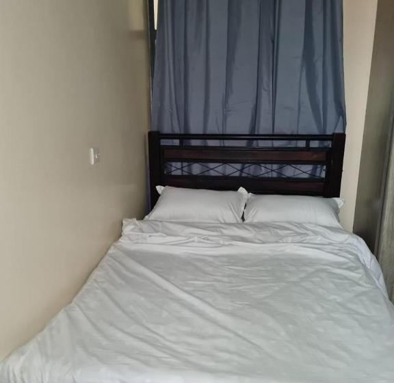 Pension Nashville Homes