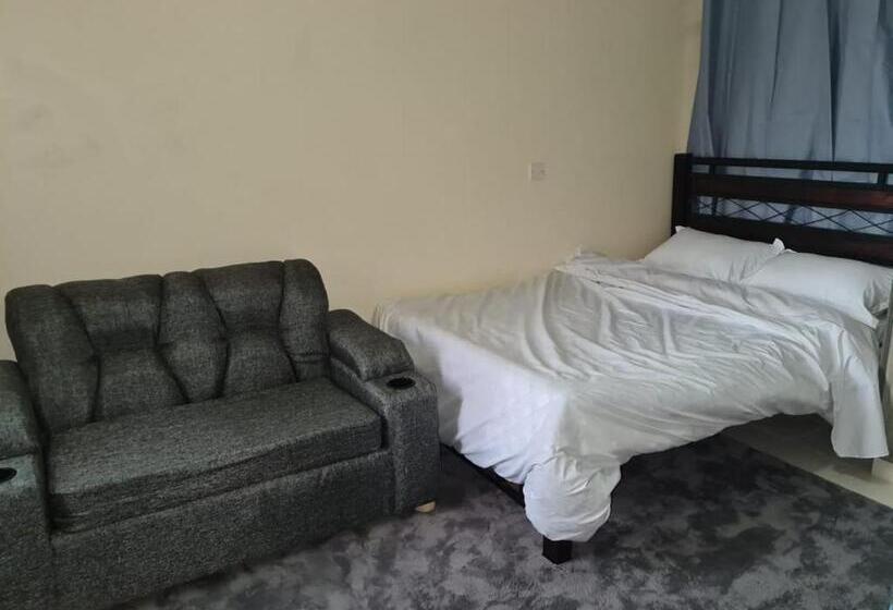 Pension Nashville Homes