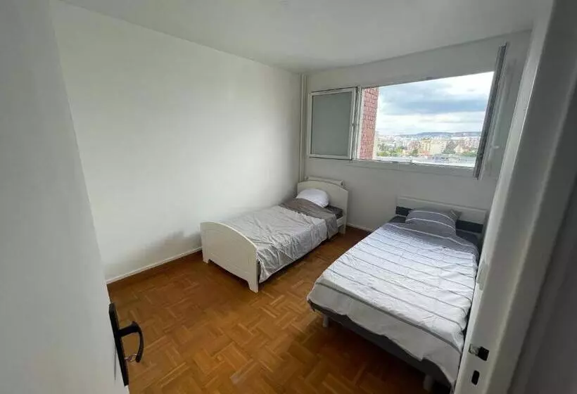 Auberge Paris La Défense