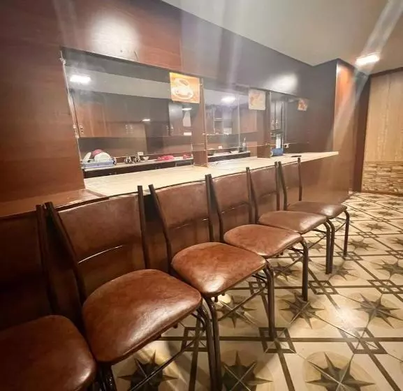 Assalom Hostel