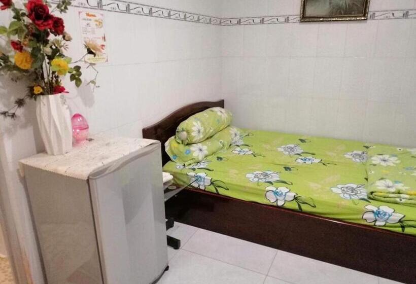 تختخواب و صبحانه Nhà Nghĩ Thanh Bình