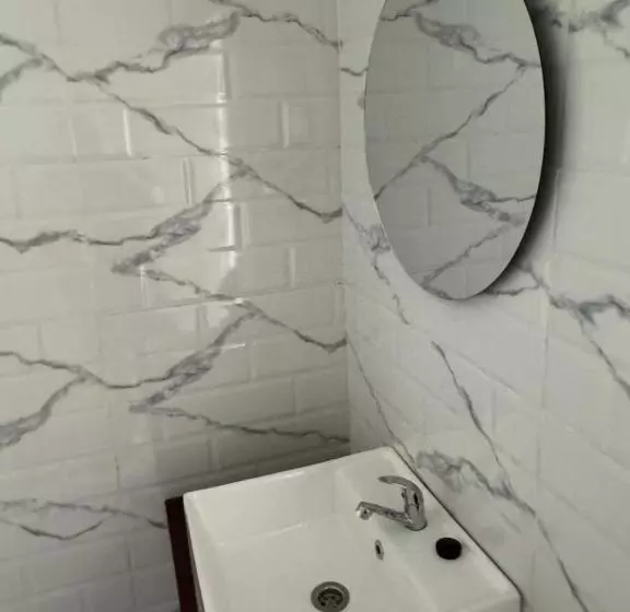 Aamiaismajoitus (B&B) Nyoman House