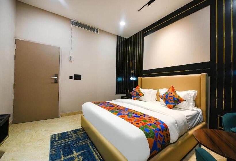 Fabhotel Prime Elegance Suites