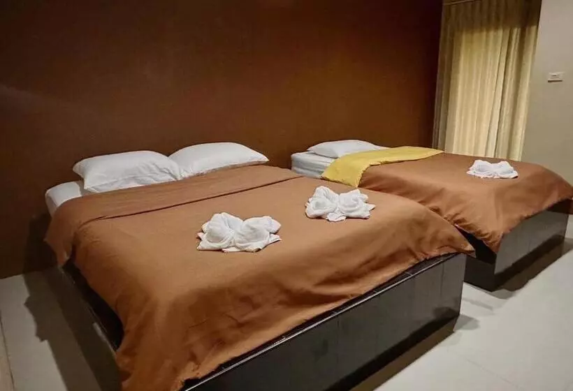 ホテル โรงแรมเพ็ญพิศ