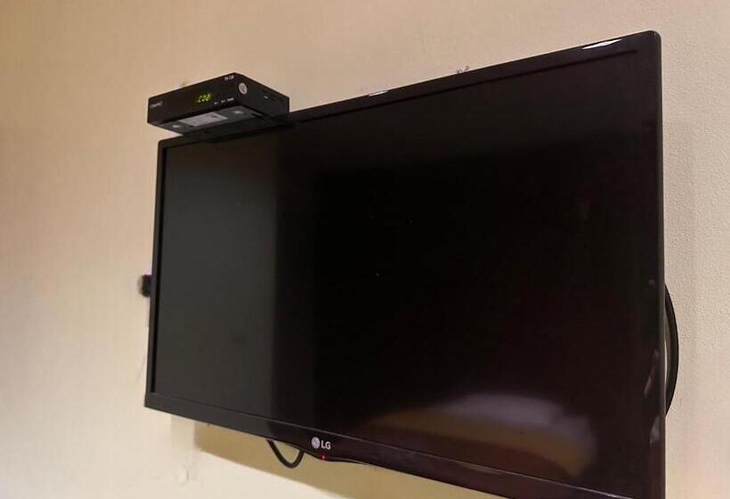 호텔 โรงแรมเพ็ญพิศ