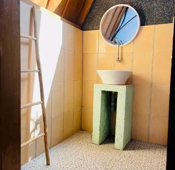 هتل Lagom Guest House