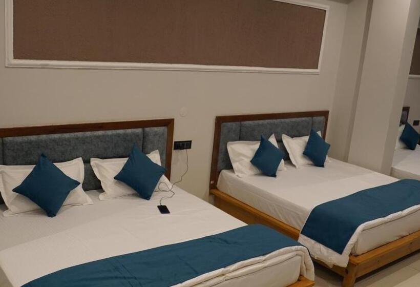 Hotel Maulyar Forest Resort