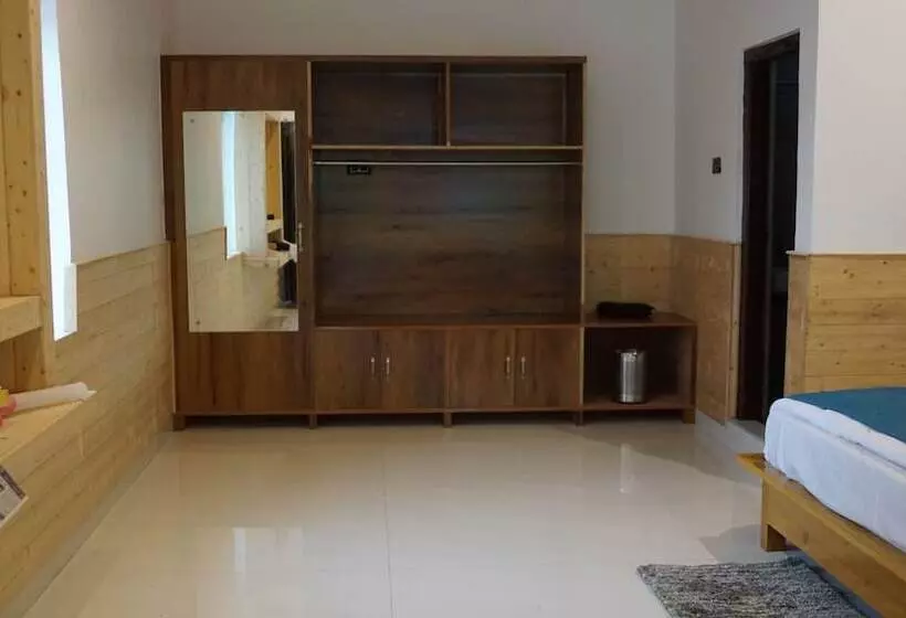 ホテル Maulyar Forest Resort