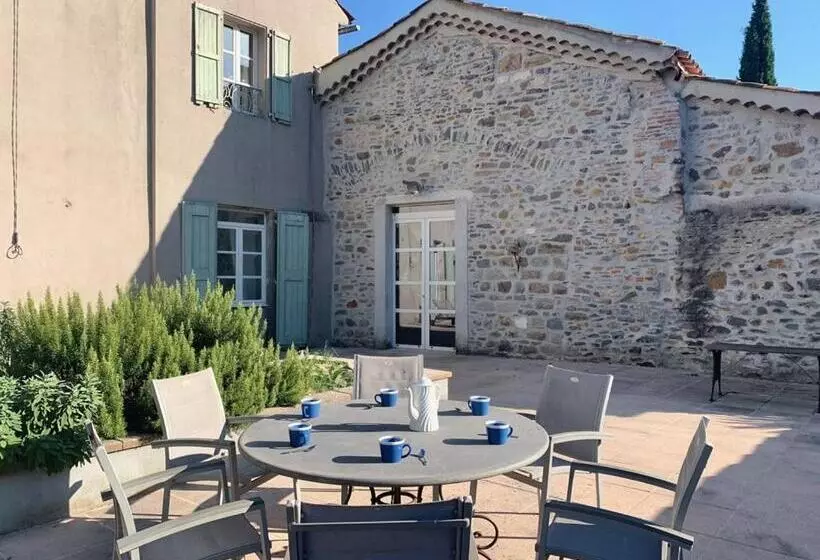 Majatalo Château Meilhen